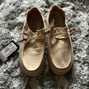 Hey Dude Women’s Shoes